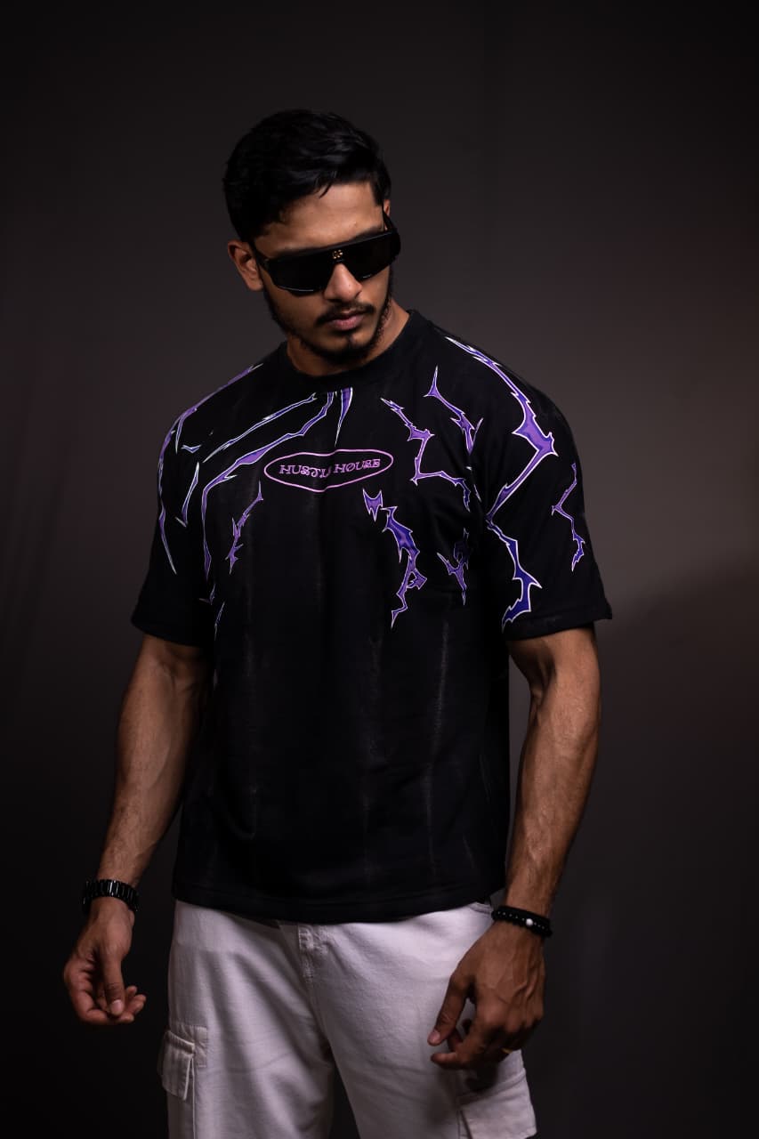 oversized-pantherverse-tshirt-3